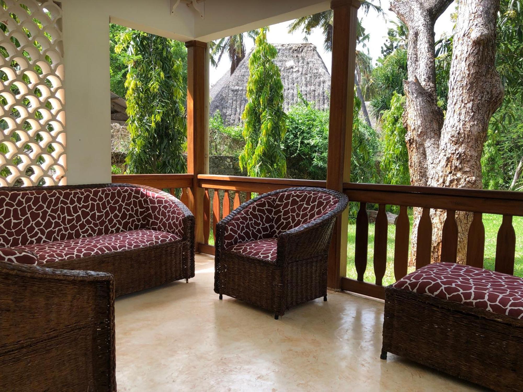 Petwac Oasis Hotell Malindi Exteriör bild